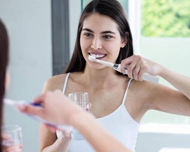 刷牙|为什么口臭自己闻不到？