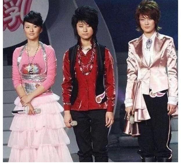 錯(cuò)失冠軍后譚維維寫歌挑釁,尚雯婕的反擊堪稱一絕