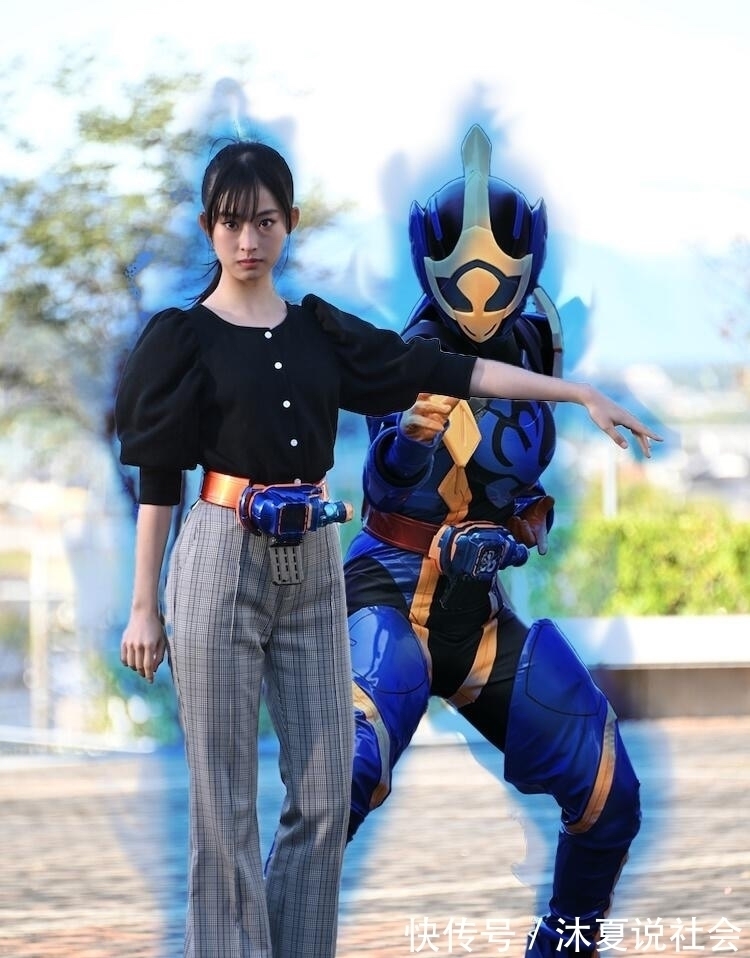 恶霸|假面骑士贞德被观众吐槽造型太过廉价,和蟑螂恶霸一样的配色!