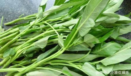 胡萝卜素|想长寿先排毒,常吃3种食物,润泽皮肤,增强体质,谁吃谁健康