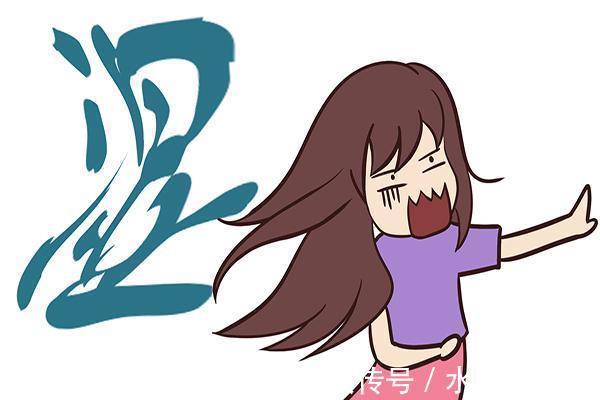 祛湿|湿气重，百病生！睡前坚持拍打“排湿窝”，祛湿排浊，一身轻