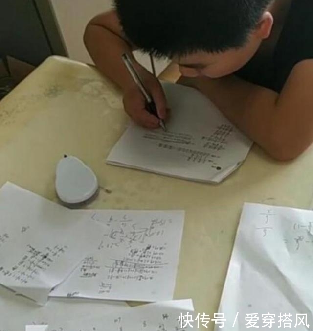 学霸|学霸“草稿纸”火了，字迹工整条理清晰，家长别人家的孩子