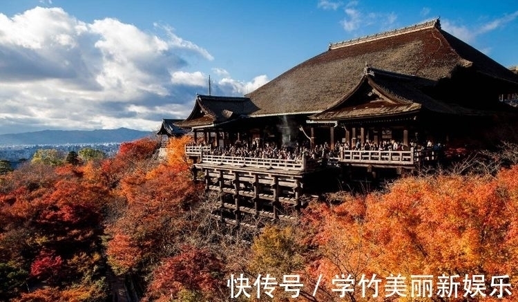 日本#日本的国歌一共才四句,翻译成中文之后,才更知道其中含义