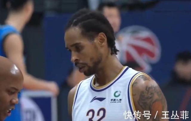 蘭茲博格|無語!北控半場僅有5個助攻,馬布里頭疼不已,一人缺陣影響大