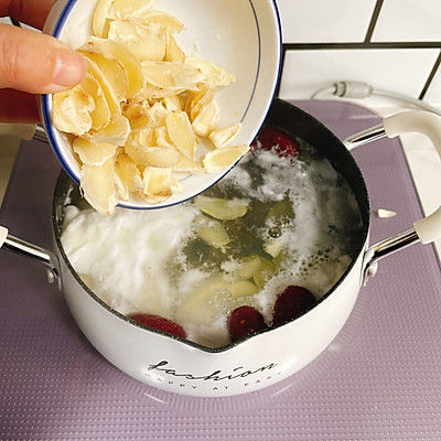 秋冬暖身滋养甜汤