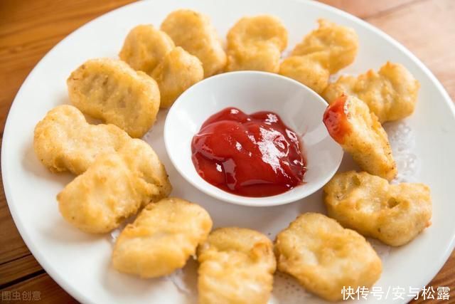 黑胡椒|不输给炸鸡店的上校鸡块，周末宅家自己做美食，非油炸不用怕长肉
