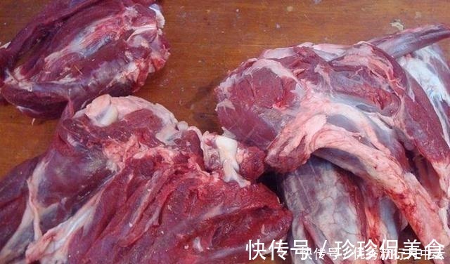 吃起来|挑选羊肉时,切记“4买3不买”,肉质鲜嫩膻味小,懂行才知道