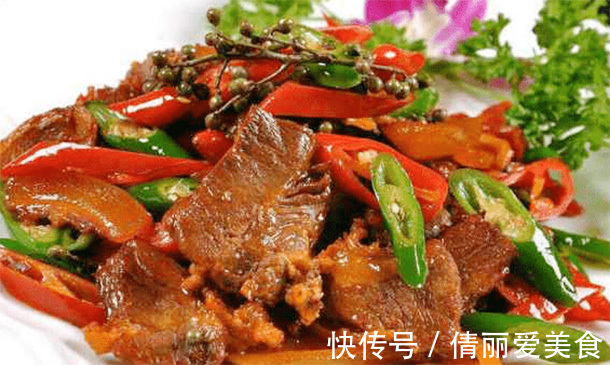 感冒|夏日孩子营养不良每次下雨天吹风就感冒，多吃滋补菜，提升免疫力