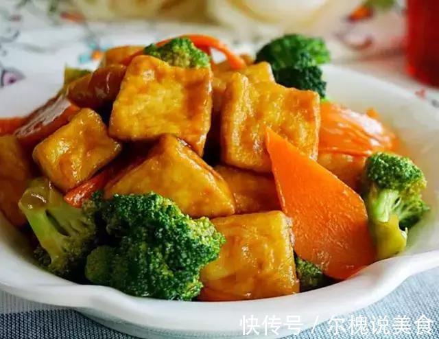 四道非常好吃,鲜香诱人的家常小炒菜,做法很简单,营养不流失!