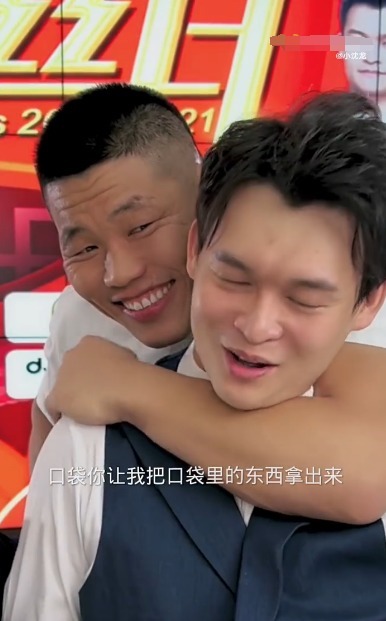 跨界|李景亮挑战小沈龙的结果来了:演绎单手破裸绞,嘲讽雷人太极大师