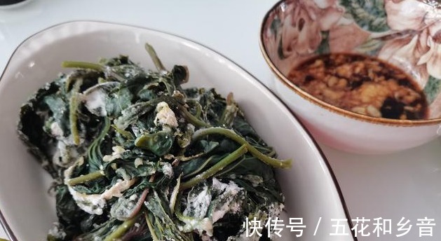 为人父母|青岛一家三口的晚餐,在朋友圈火了,不剩菜不浪费,网友太寒酸!