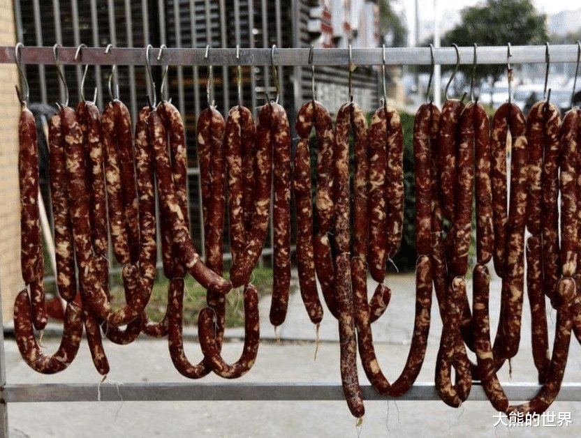 腊肠灌好后,不要直接晒!多做2步,腊肠又香又入味,饱满不开裂