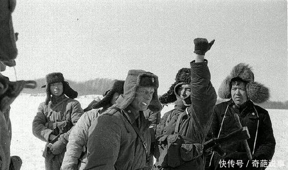 苏联|当时苏联集结了110万大军，为何不敢南下？我国这一杀手锏太强