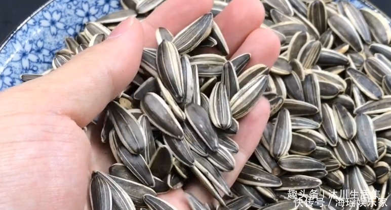 买年货时,这三种瓜子尽量不要买,白送也不能碰,商贩自己都不吃