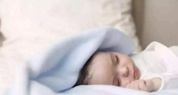 女儿|睡醒一觉发现女儿“丢了”,找到孩子后,宝妈给孩子买根绳子