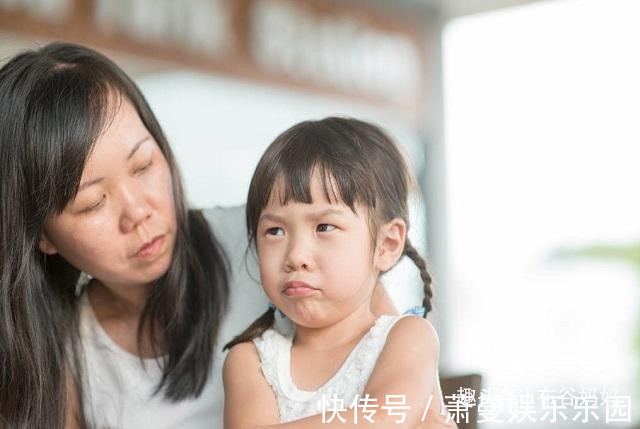 父母|当孩子开始顶嘴时,父母学会说这4句话,孩子将来会更有出息