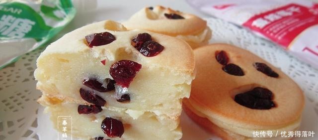 有糯米粉试试这么做,简单搅一搅,酸甜软糯,百吃不厌