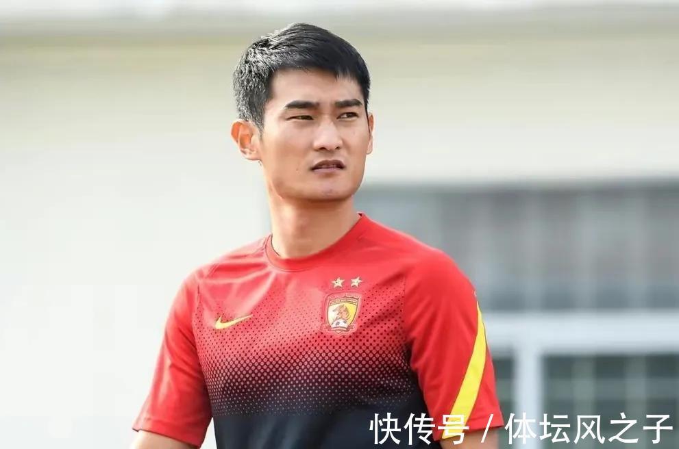 合同|国脚级别球员加盟泰山合同细节曝光,球迷担心他或成为下一个徐新