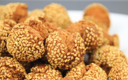 泡打粉|2个鸡蛋,一碗面,不发面不醒面,快速做开口笑,个个酥的直掉渣