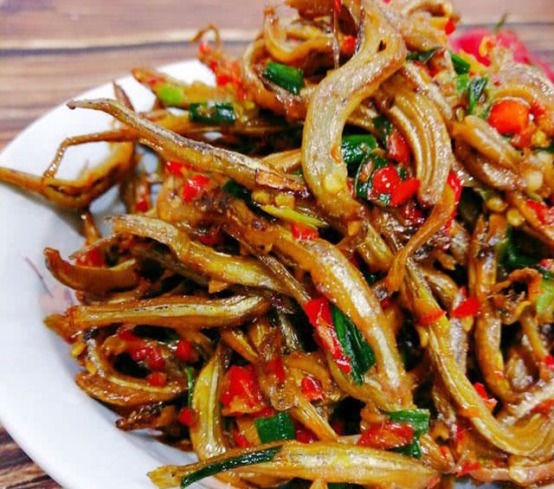 解馋下饭的几道家常菜，而且简单易做，吃起来停不下筷子来