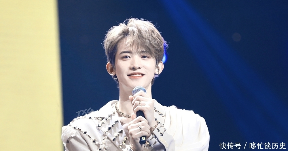 辛迪加|天官赐福:师青玄定了常华森?清清爽爽的小帅哥,女装居然这么美