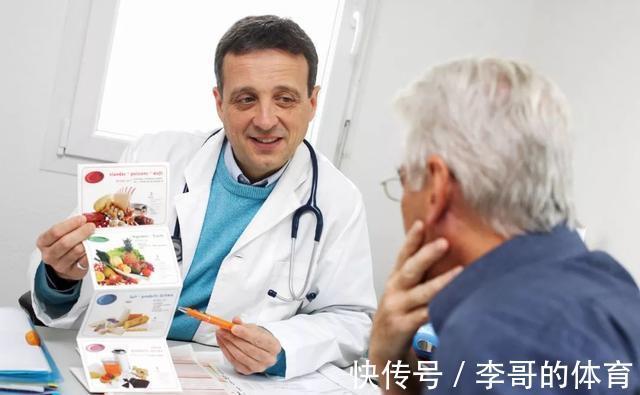 糖尿病患者|患有糖尿病吃二甲双胍,竟吃出一堆副作用,医生:吃药时注意4点