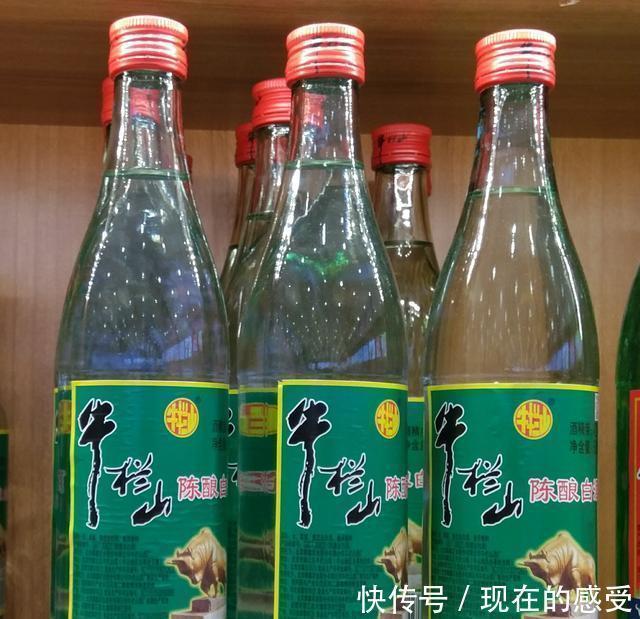 牛栏山|明明是酒精勾兑酒为什么标注“陈酿”15元一瓶牛栏山二锅头喝的人还不少!