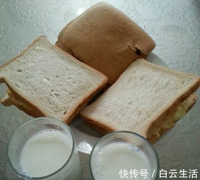 孩子|这3种早餐,家长别再给孩子吃了,不仅没营养对身体也没好处