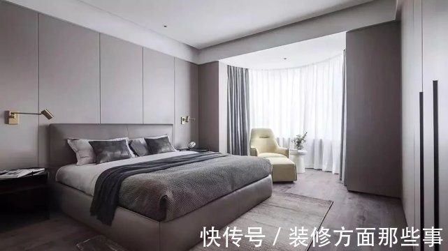 百叶|160㎡现代简约风,木饰面+黑色百叶,通透高级有气质!