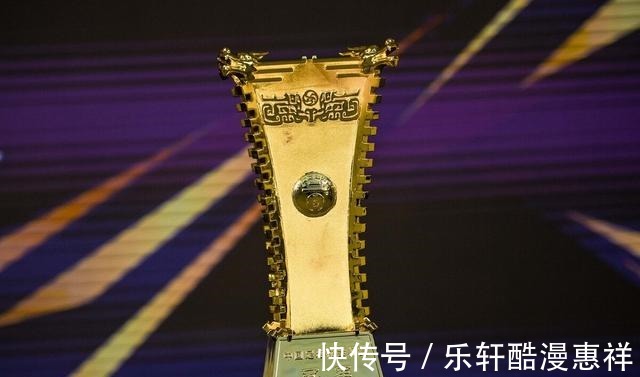 足协杯|互不露底!郝伟践行赛前诺言,海港隐藏实力全华班出战,足协杯见