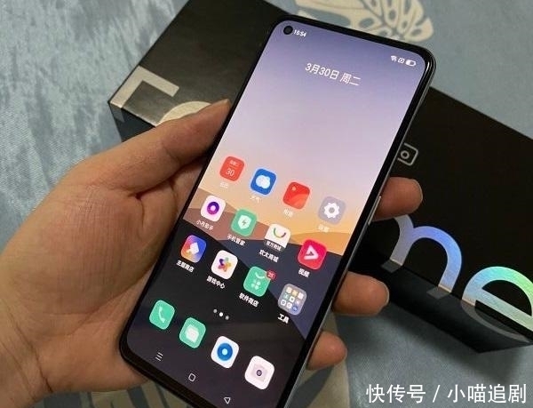 联发科|12GB+256GB，售价2299元供不应求，一天后再度开卖抢到就是赚到