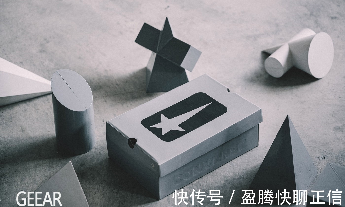 owens|总感觉哪不对,这双匡威的鞋头怎么是方的