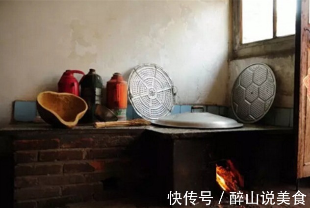 去准婆婆家吃饭,老妈要求拍照片,最后一张图老妈让分手