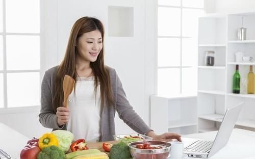 肌肉|坚持2个月,每天跑步45分钟,为什么肉变软了人没瘦?方向错了