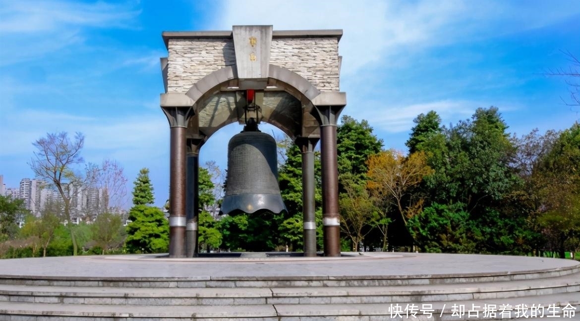 华东师范|华东师范看到西南大学，心就隐隐作痛，后悔没去掉“师范”二字