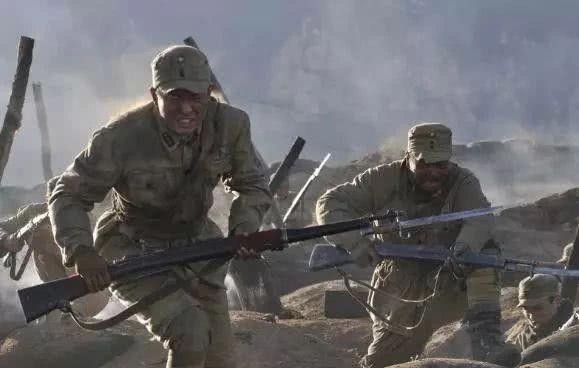 任弼时|他是任弼时妹夫,黄棠缴日本军旗200万拒卖,看守所放大批“犯人”