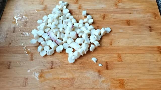 山药球|秋季养生要趁早,健脾养胃的枣泥山药糕,香甜软糯,老少都爱吃