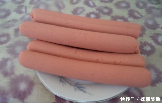 火腿肠|这四种“零食”，比泡面还不卫生，了解后你还敢买吗？