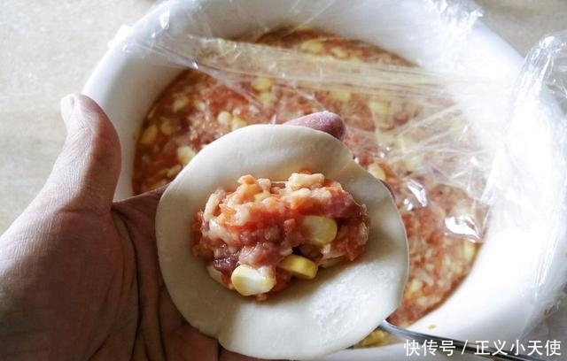 补气|秋天吃马蹄,清肺又补气,用来包饺子正是时候