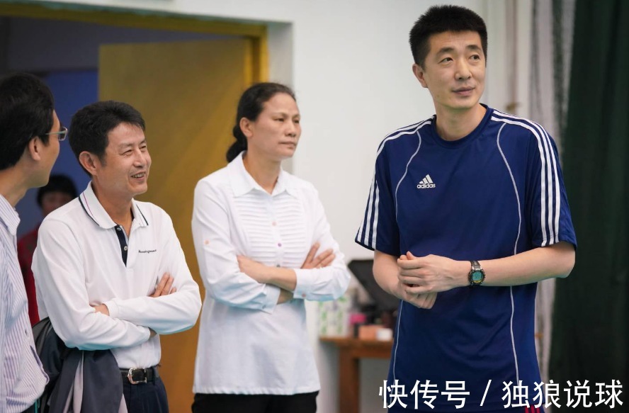 蔡斌|女排主帅剩下一人符合条件!竞选要求有点苛刻,直接排除80%的教练