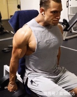 ins|臂围45cm,二头肌似小山包的猛汉奶爸,还自带肌肉抽筋绝活