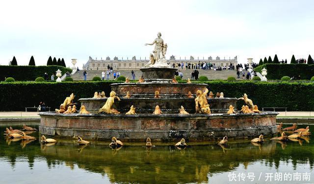 老年|神圣罗马帝国宫廷文化的特殊领域——宫殿及园林建筑的主要特点