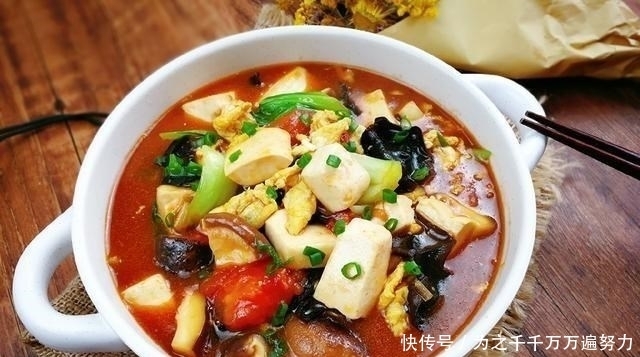 美观|做豆腐菜,入锅前多一步,豆腐入味“不易碎”,美观滑嫩又好吃