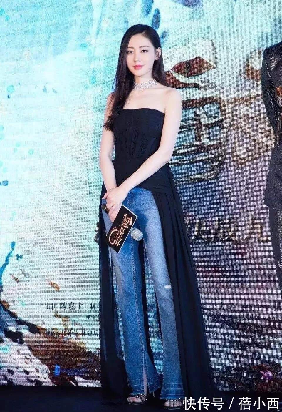 高跟鞋|今年火了的搭配“长裙+阔腿裤”! 瞬间化身穿搭博主,回头率十足