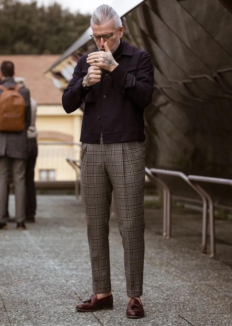 敢在这个冬天里横行无忌的男人，衣柜里都不缺这3条裤子