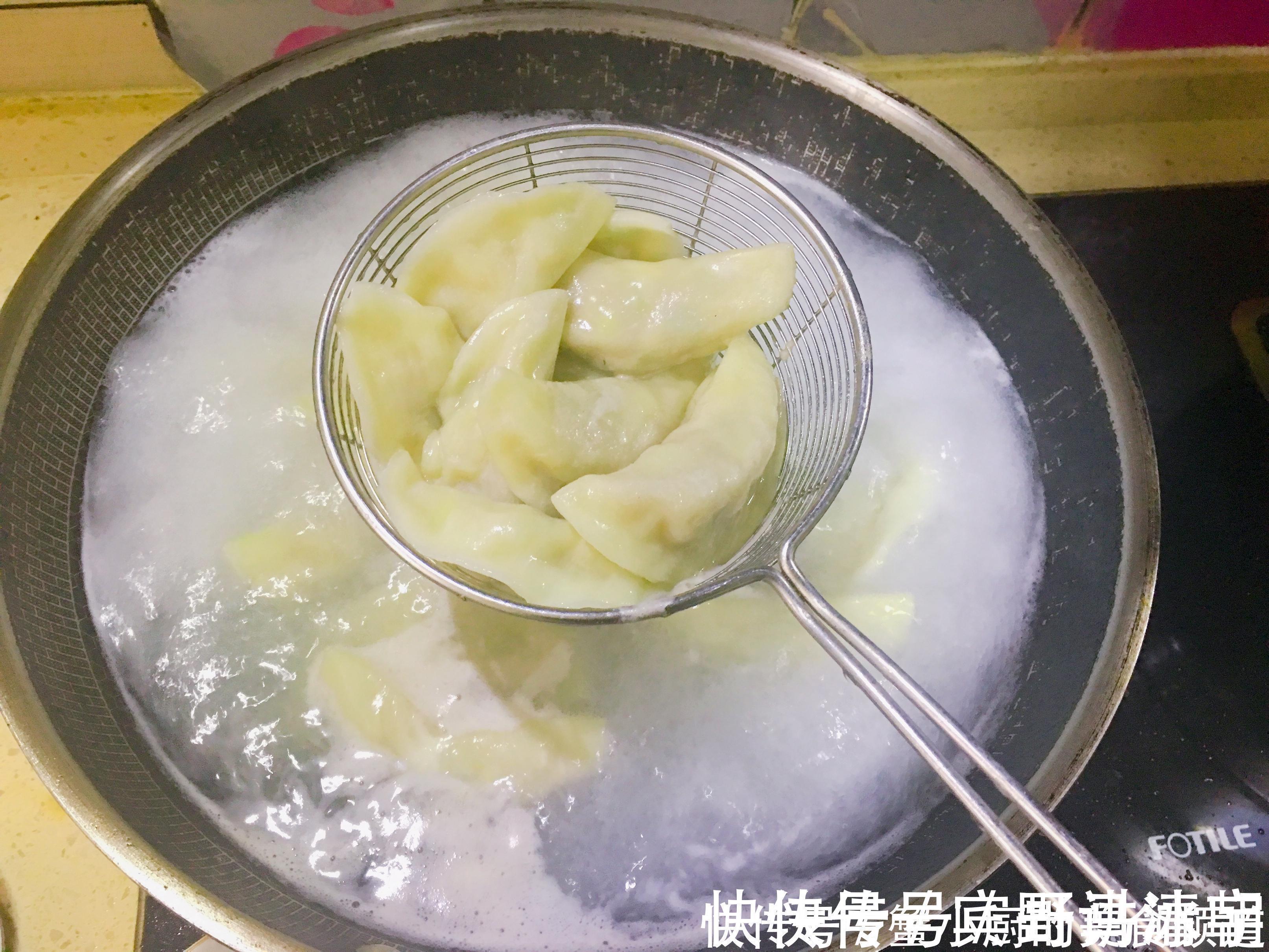 羊肉|羊肉饺子忌讳什么调料牢记“2不放”，否则羊肉不鲜还难吃