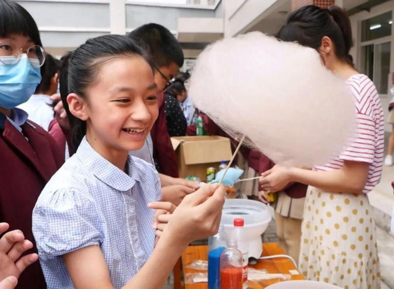 曾庆旻|柳州市鱼峰区：校园科技节让学生过足“科学瘾”