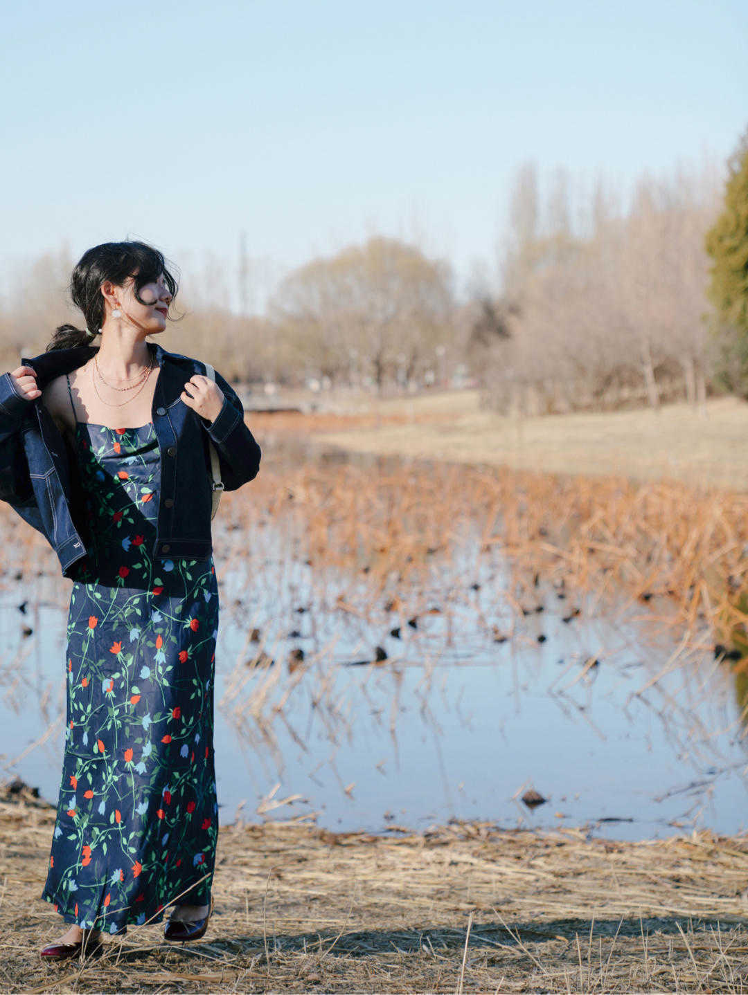 搭配|牛仔外套和秋天更配,这样穿更好看,休闲又有气质