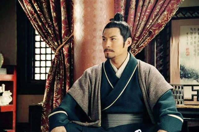 李世民|秦琼真是太聪明了,御医刚走,秦琼就给儿子说:快把药倒掉!