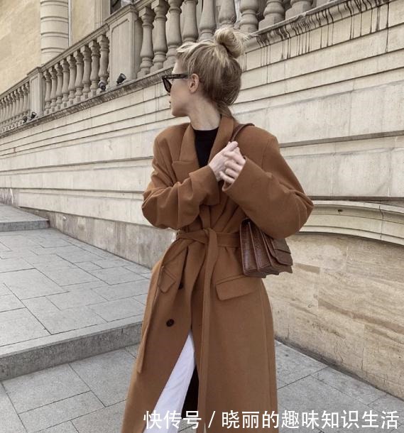 穿衣 那些一眼就很“法式”的女人,穿衣有2个共同点,提升气质很容易!